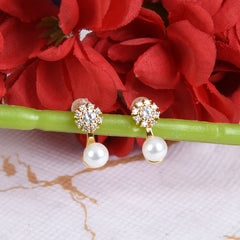 Shopia Pearl Earrings